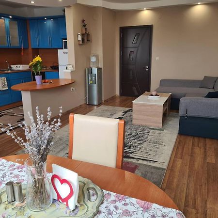 Boutique Apartment Jana Σούμεν Εξωτερικό φωτογραφία