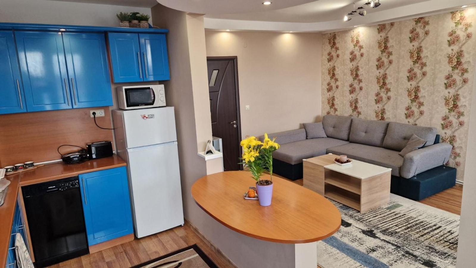 Boutique Apartment Jana Σούμεν Εξωτερικό φωτογραφία